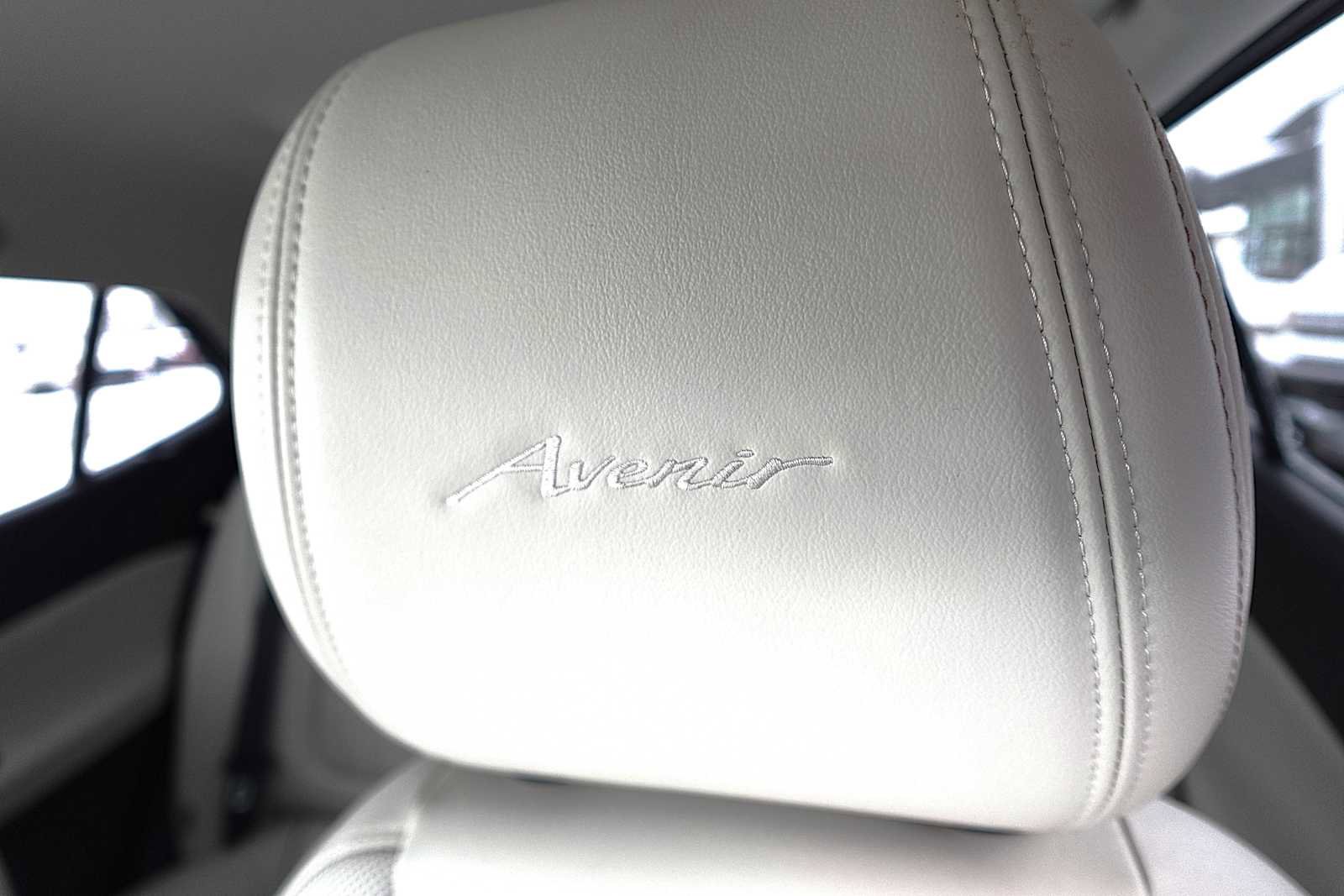 Used 2024 Buick Encore GX Avenir w/ Avenir Convenience Package image 11