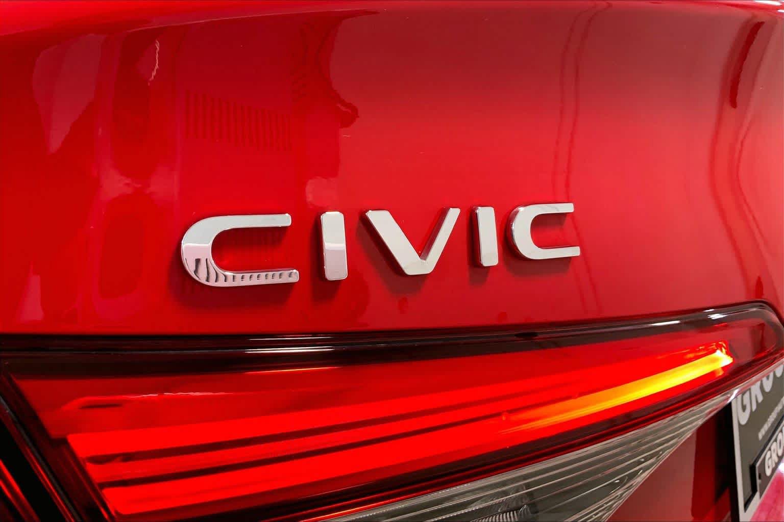 Used 2022 Honda Civic Touring image 29
