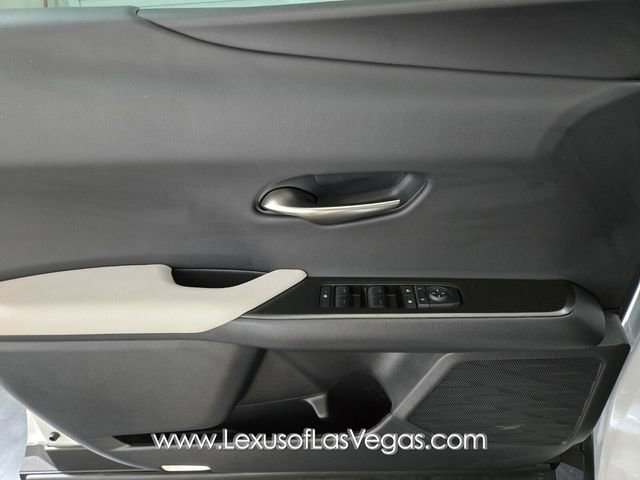 New 2025 Lexus UX 300h 300h Premium image 16