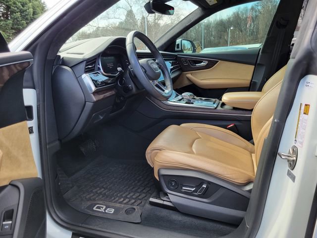 Used 2020 Audi Q8 Prestige w/ Prestige Package image 9
