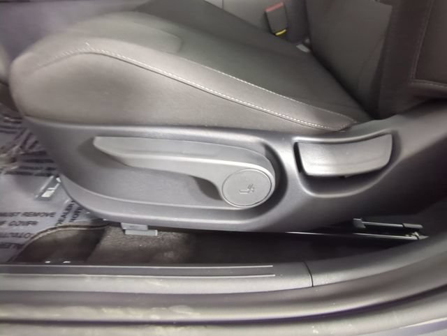 New 2026 Hyundai Elantra Sport FWD image 30