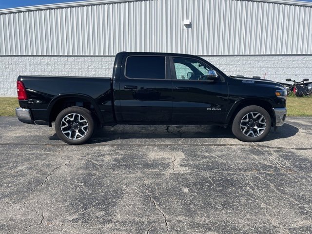 Used 2025 RAM 1500 Laramie image 16