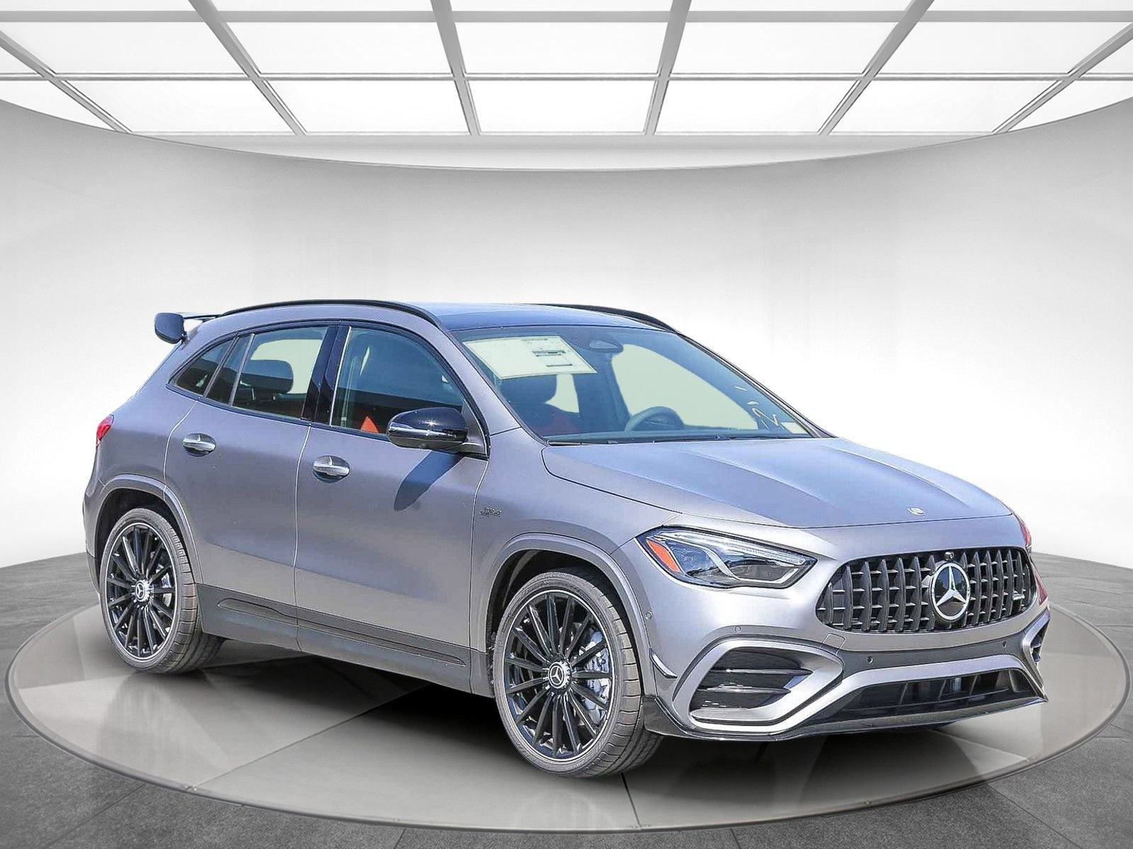 New 2026 Mercedes-Benz GLA 35 AMG 4MATIC image 5