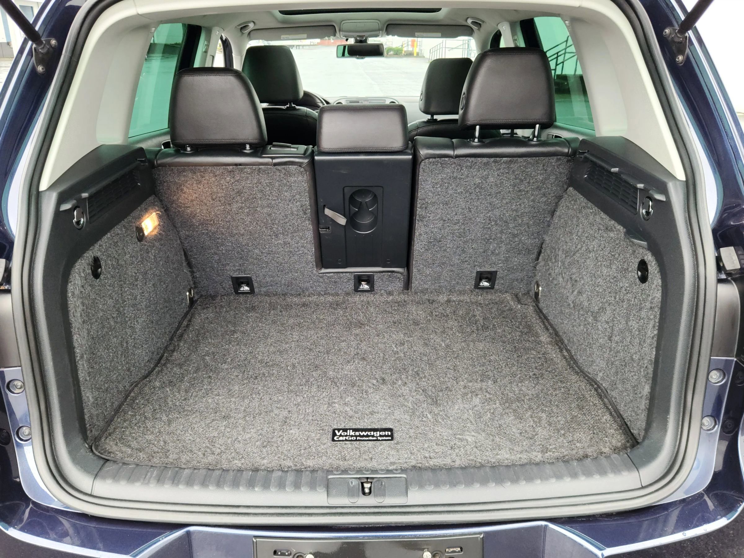 Used 2016 Volkswagen Tiguan SEL image 21