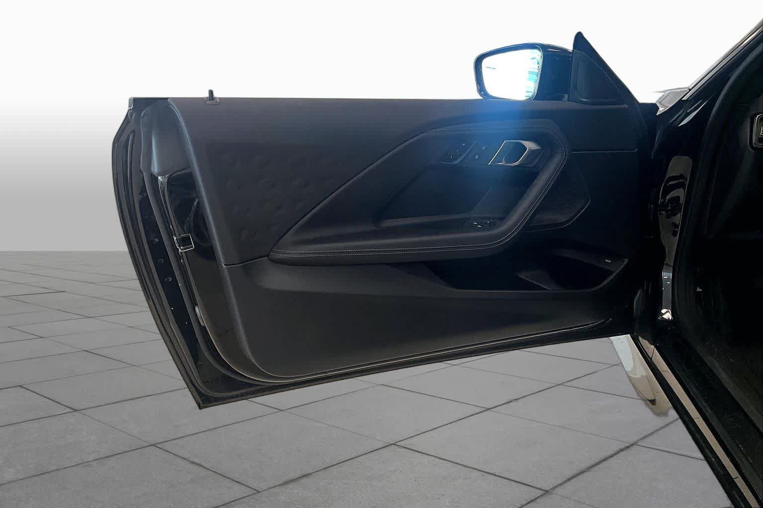 Used 2024 BMW 230i Coupe w/ Convenience Package RWD image 19