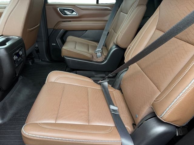 Used 2023 Chevrolet Tahoe High Country w/ Premium Package 2 AWD/4WD image 11