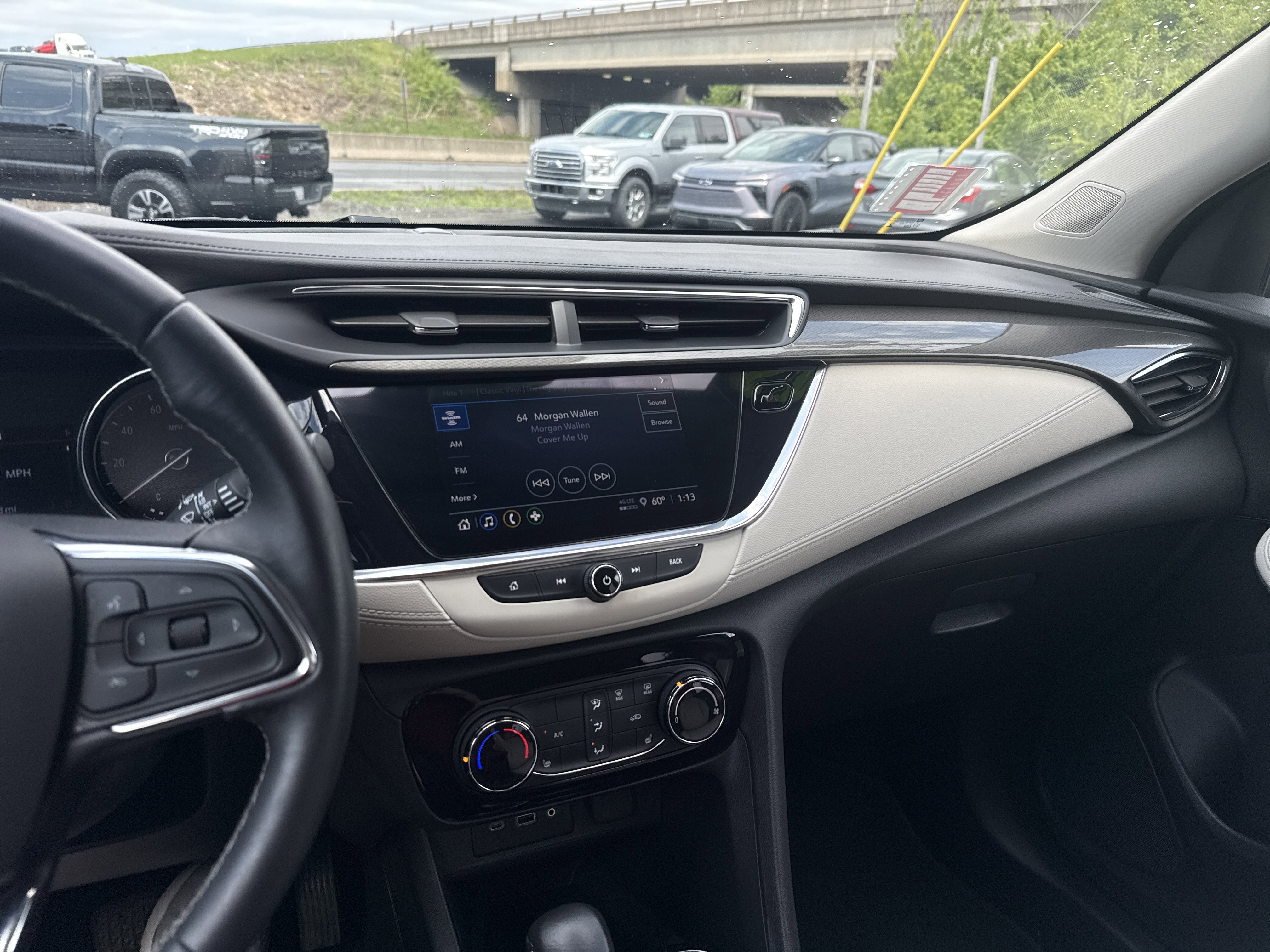 Used 2023 Buick Encore GX Preferred w/ Cold Weather Comfort Package FWD image 23