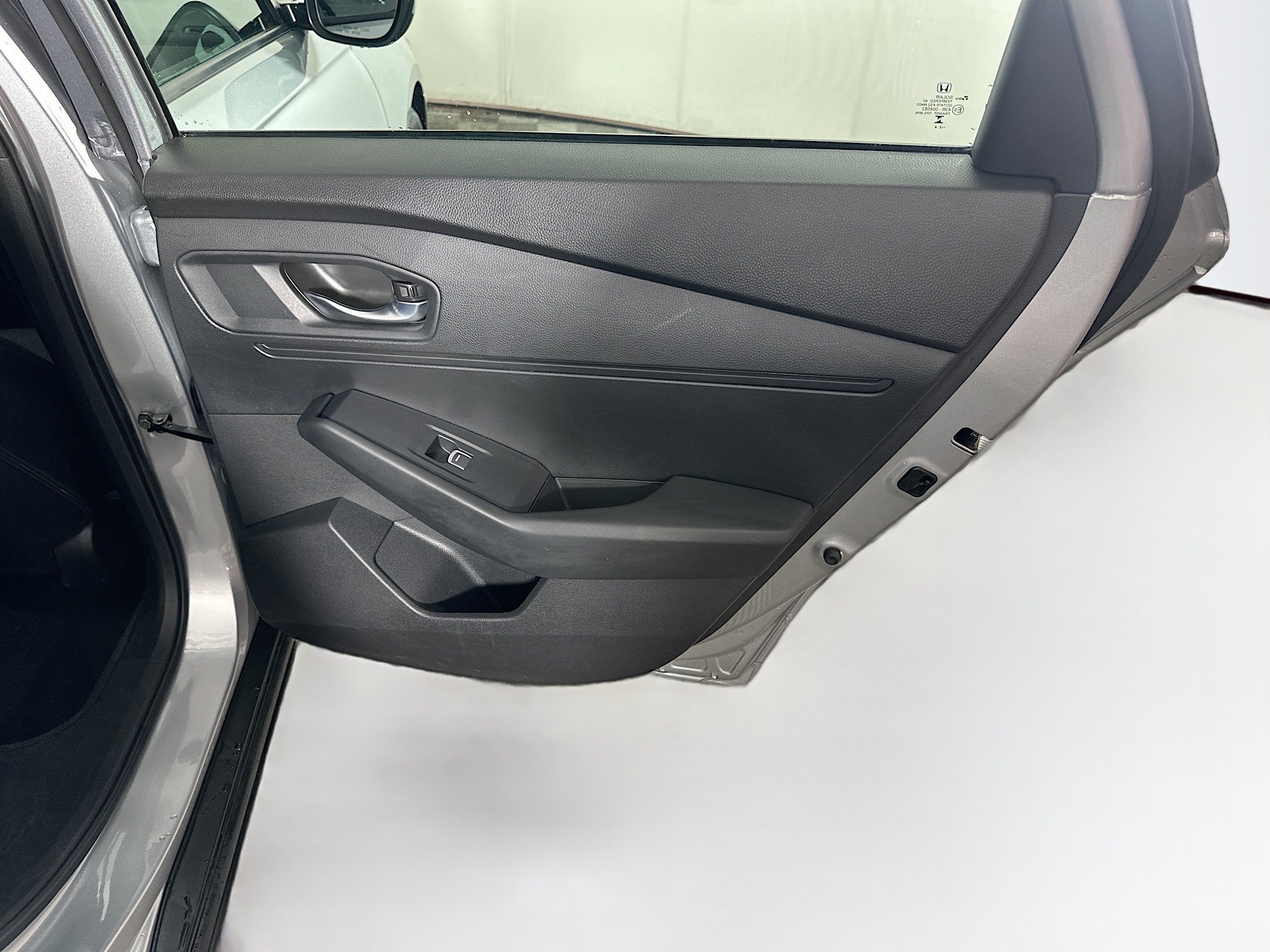 Used 2024 Honda Accord EX image 29