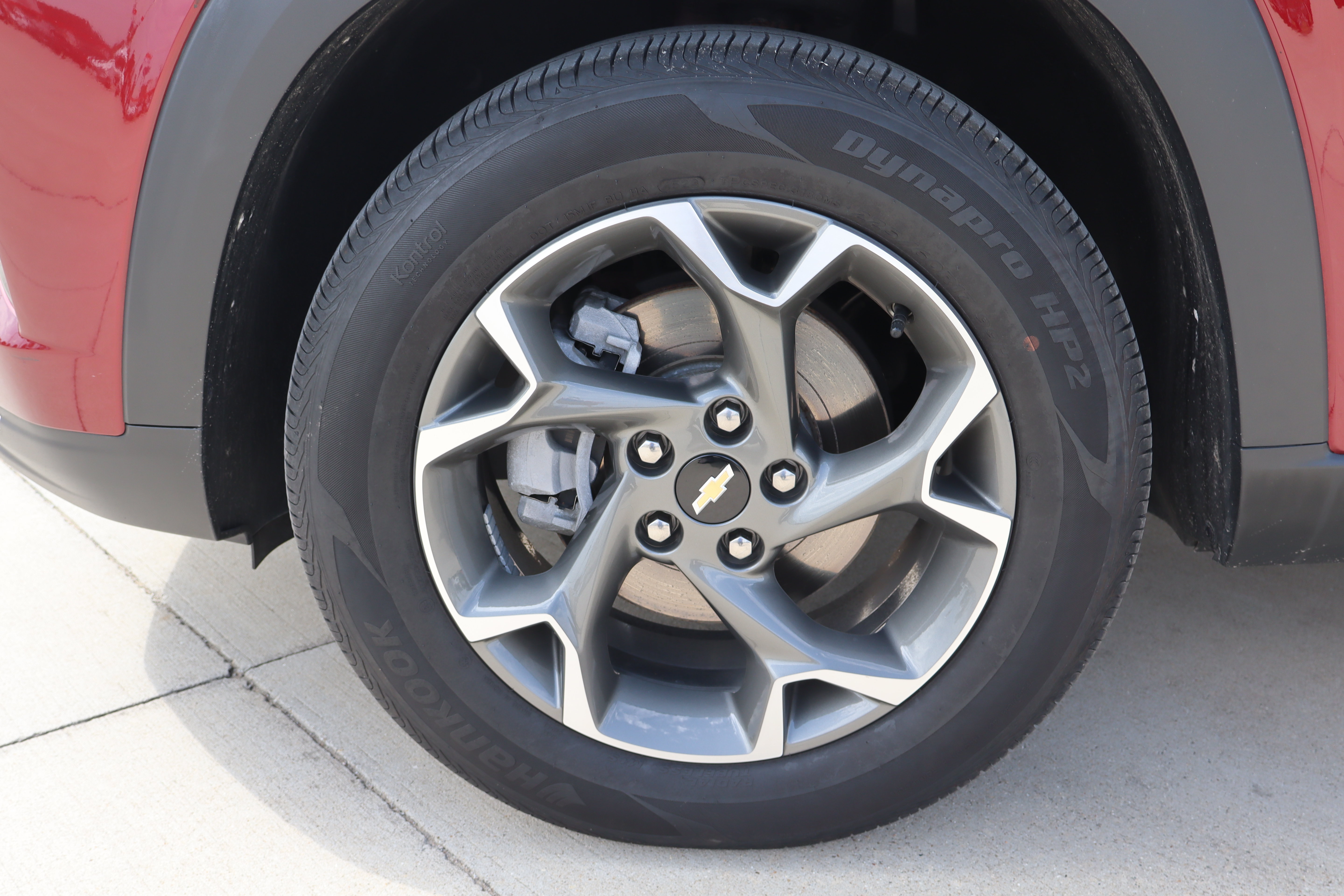 Used 2024 Chevrolet Trax LT w/ Driver Confidence Package FWD image 25