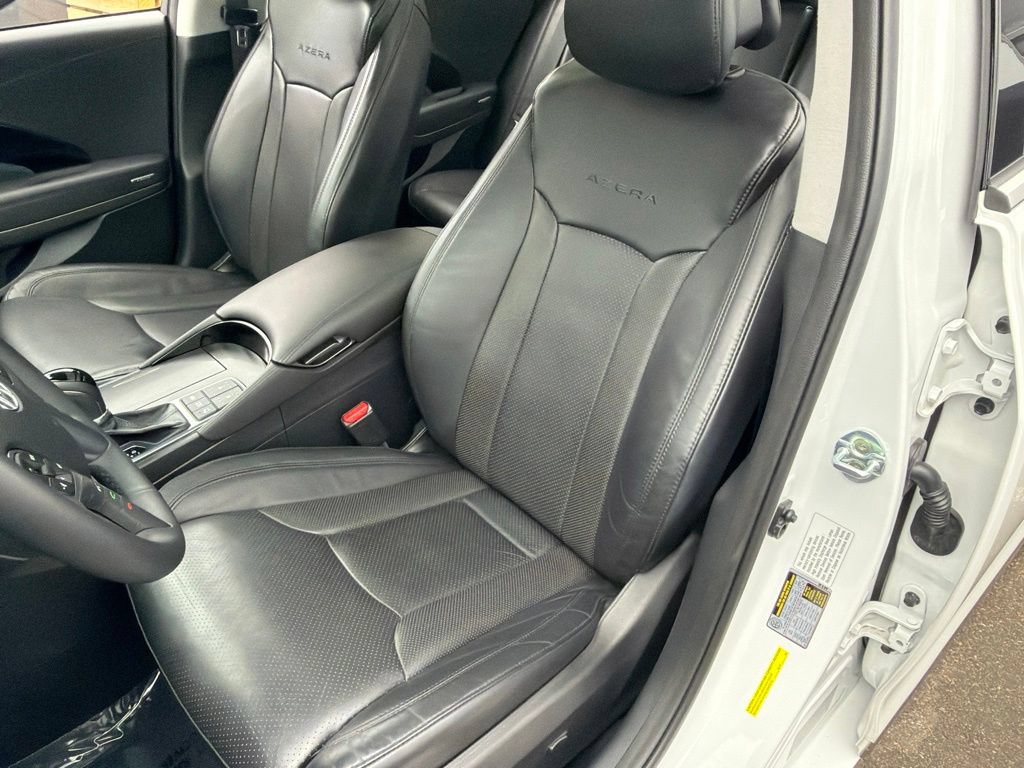 Used 2017 Hyundai Azera Limited FWD image 20