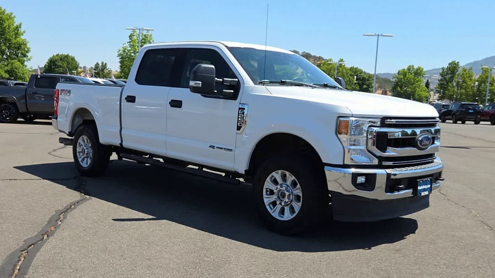 Used 2020 Ford F250 XLT w/ XLT Value Package AWD/4WD image 2