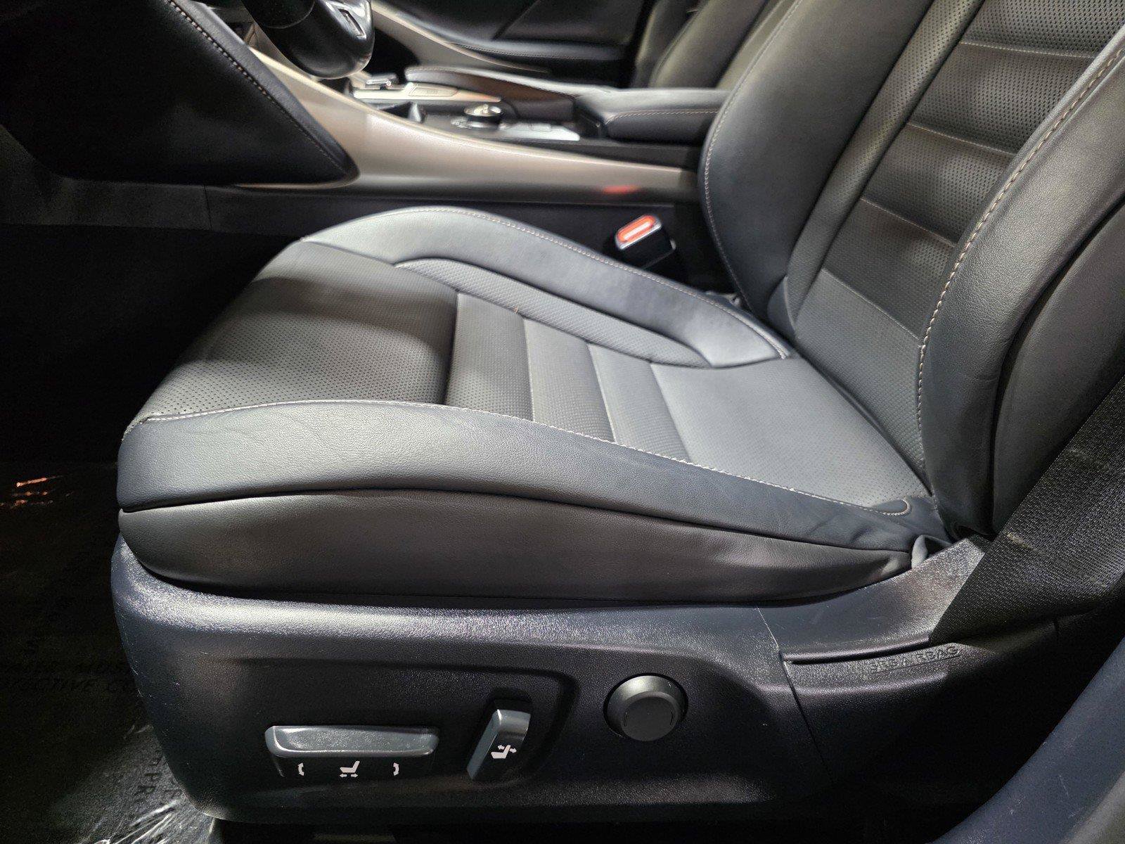 Used 2017 Lexus IS 350 F Sport w/ F Sport Package RWD image 23