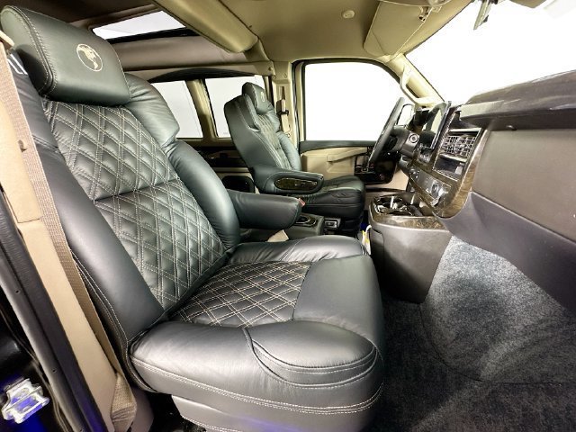 New 2026 Chevrolet Express 2500 Extended w/ Driver Convenience Package RWD image 31