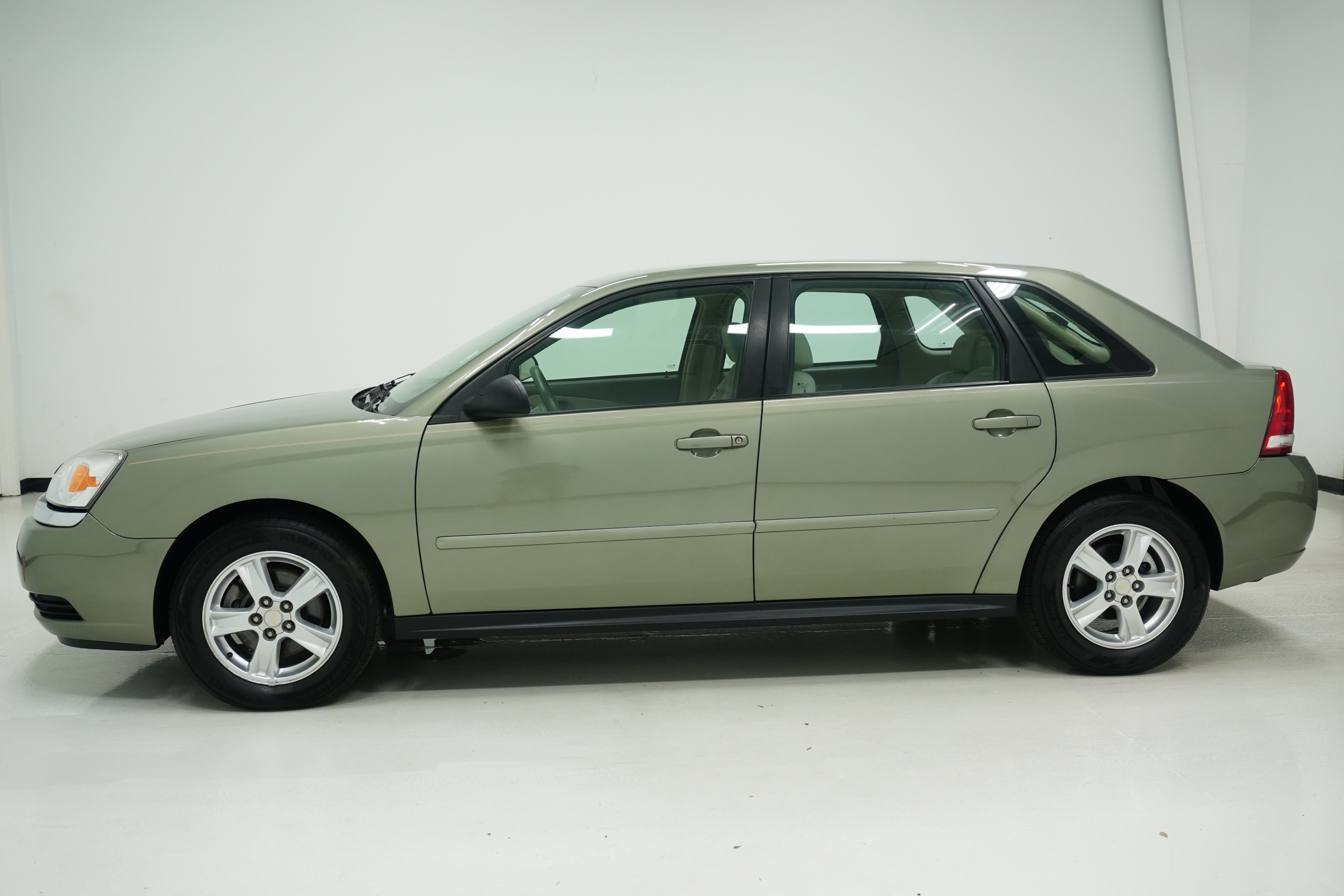 Used 2004 Chevrolet Malibu LS FWD image 7