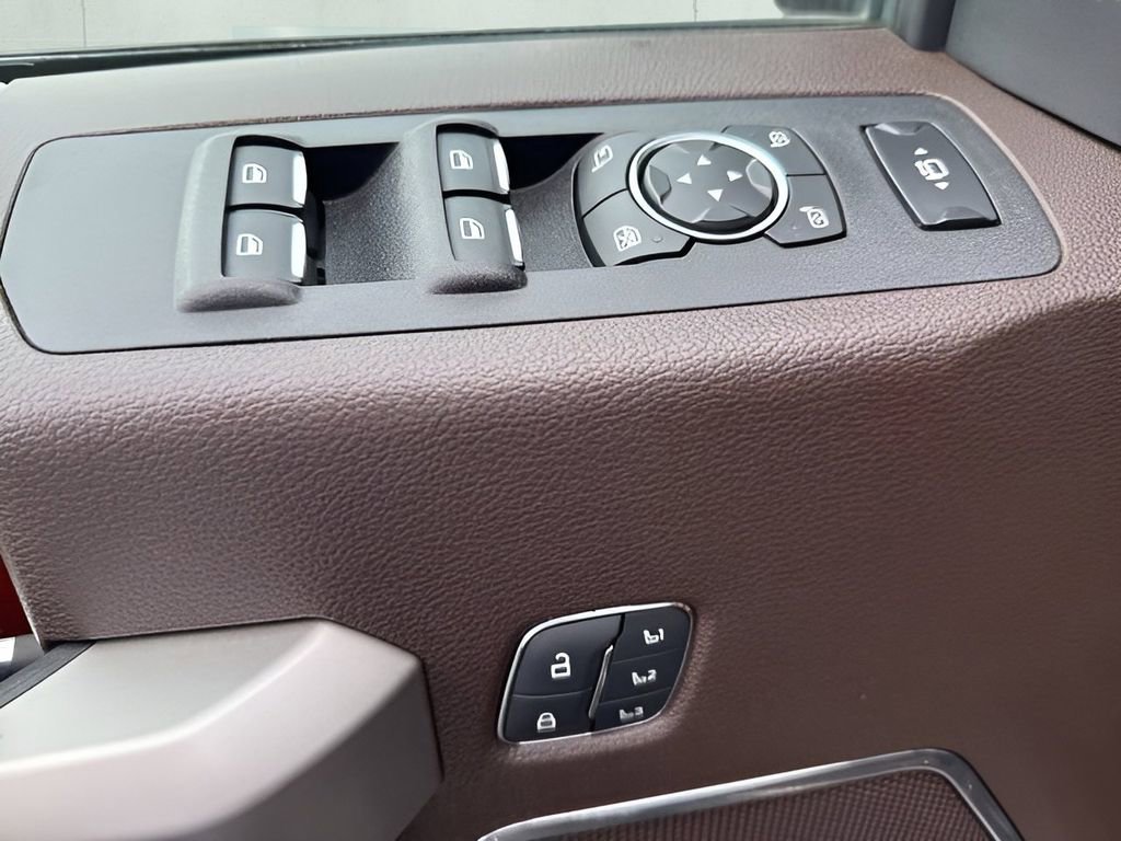 Used 2021 Ford F250 King Ranch w/ King Ranch Ultimate Package AWD/4WD image 47