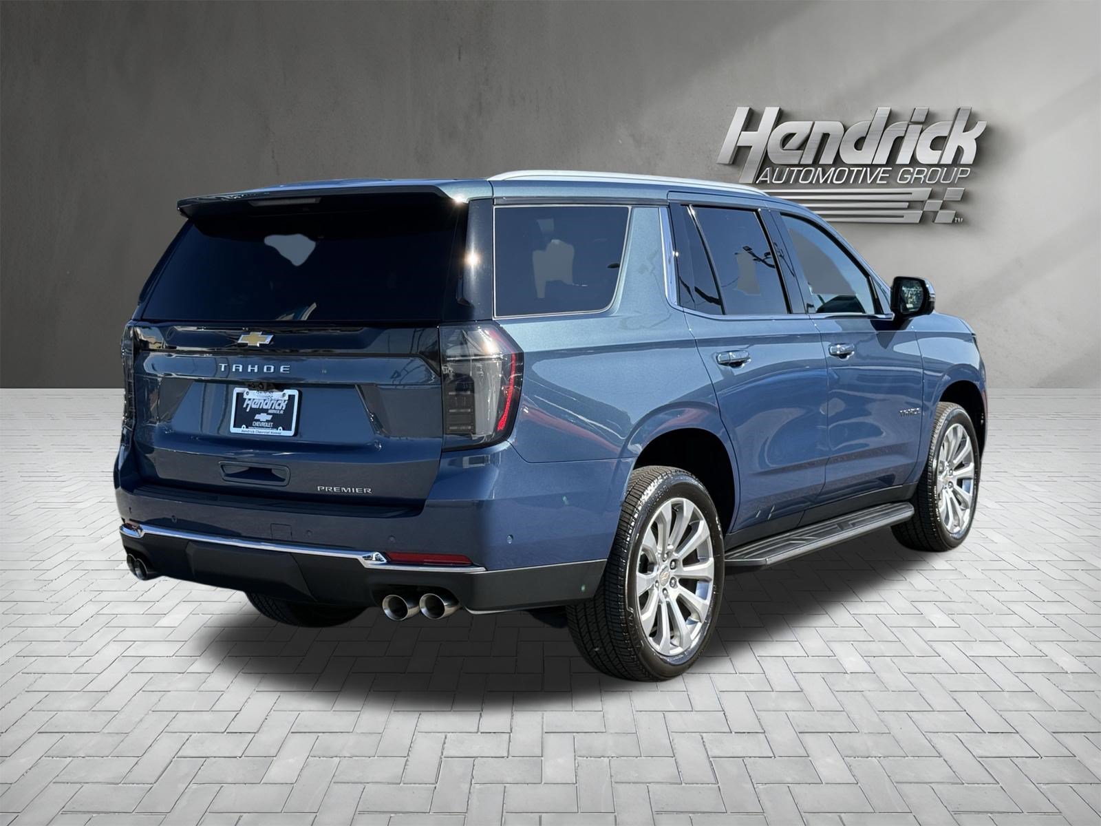 Used 2025 Chevrolet Tahoe Premier AWD/4WD image 10