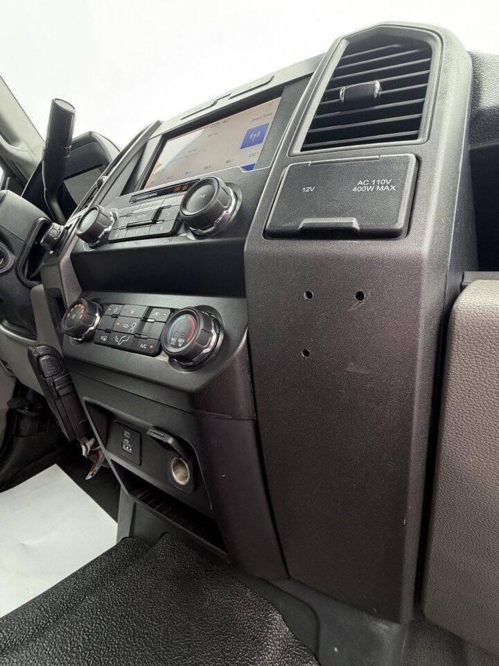Used 2022 Ford F250 XL w/ Power Equipment Group AWD/4WD image 31