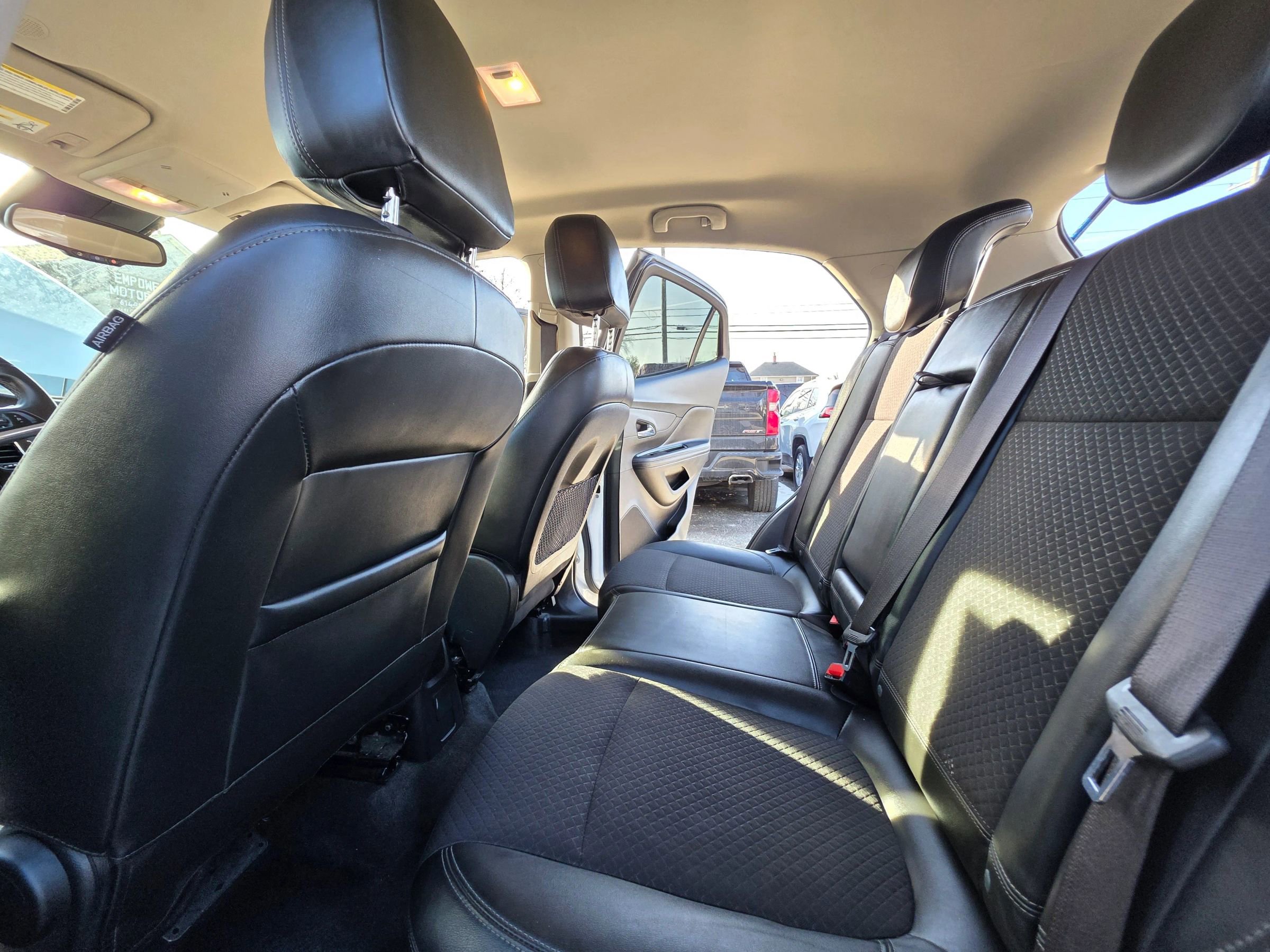Used 2018 Buick Encore Preferred image 18