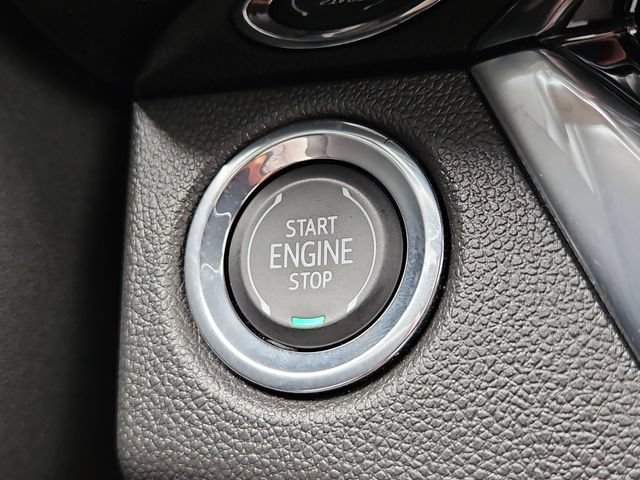 Used 2024 Buick Envista Sport Touring w/ Convenience I Package FWD image 26