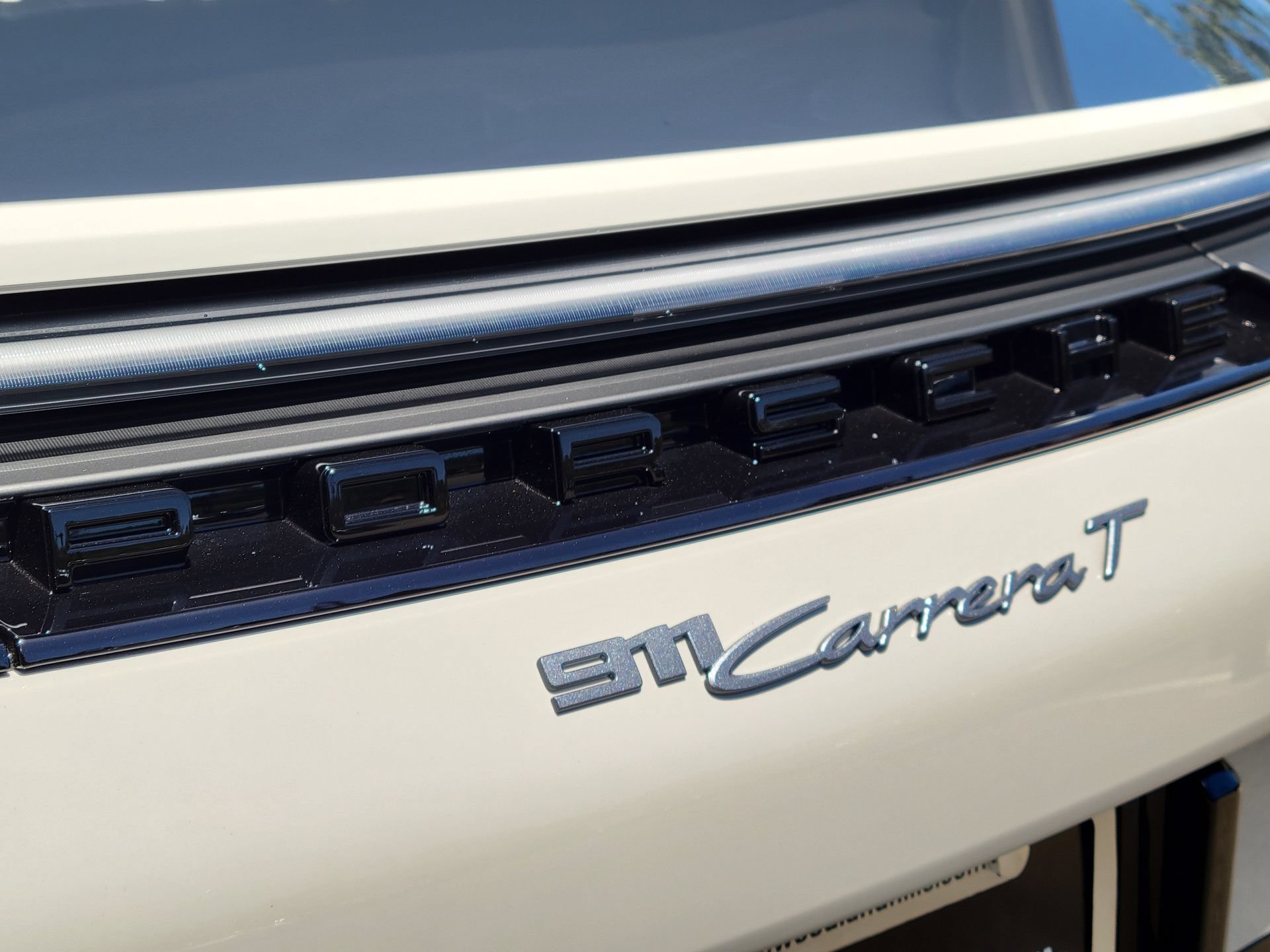 New 2026 Porsche 911 Carrera T RWD image 30