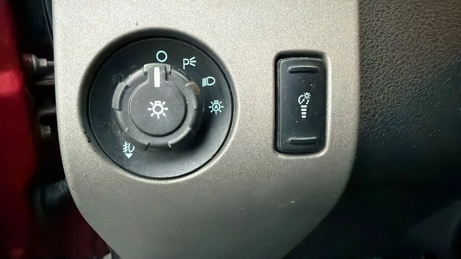 Used 2016 Ford F250 Lariat w/ Lariat Ultimate Package image 19