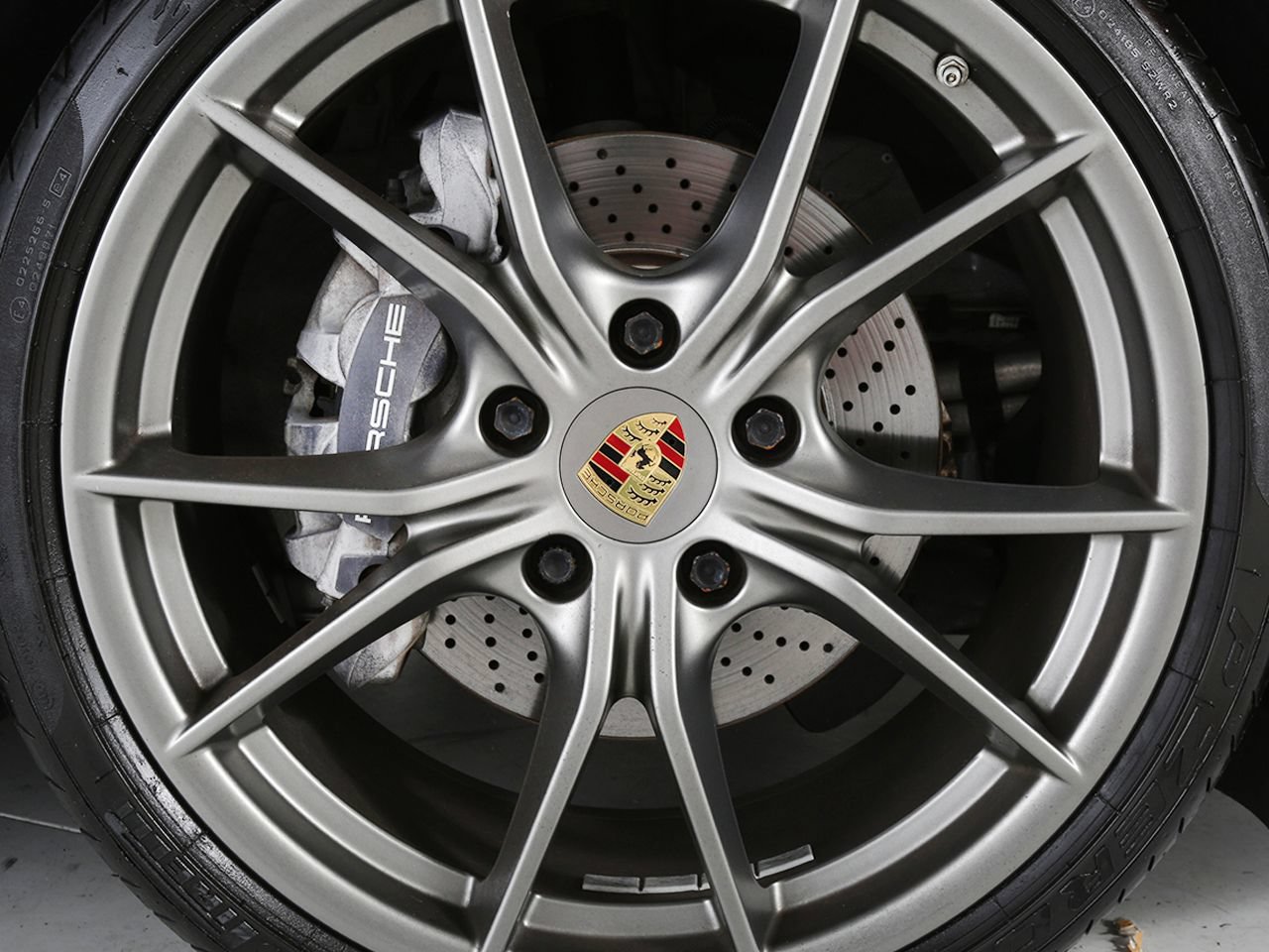 Used 2017 Porsche 911 Carrera RWD image 6