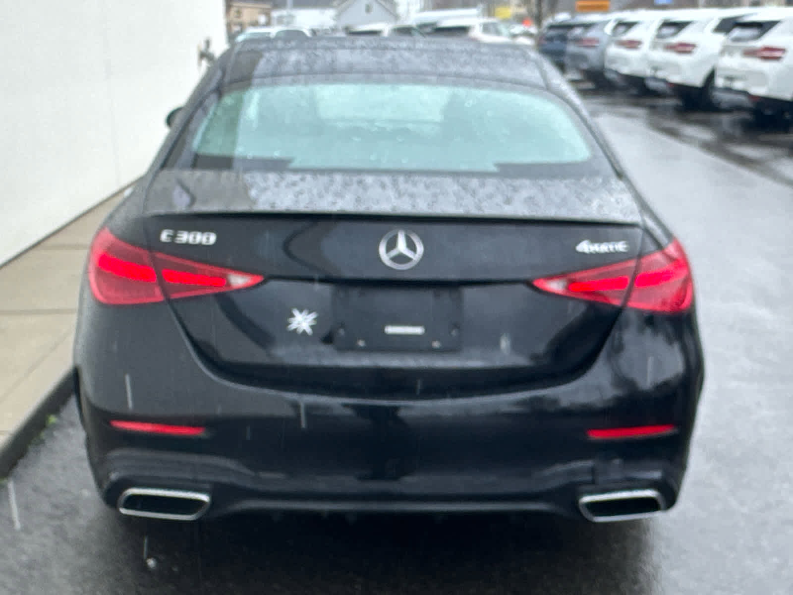 Used 2023 Mercedes-Benz C 300 4MATIC Sedan image 5