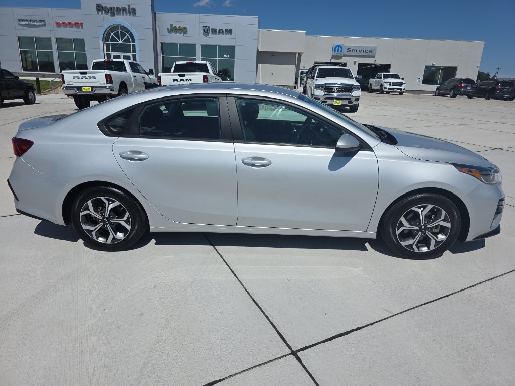 Used 2021 Kia Forte LXS FWD image 4