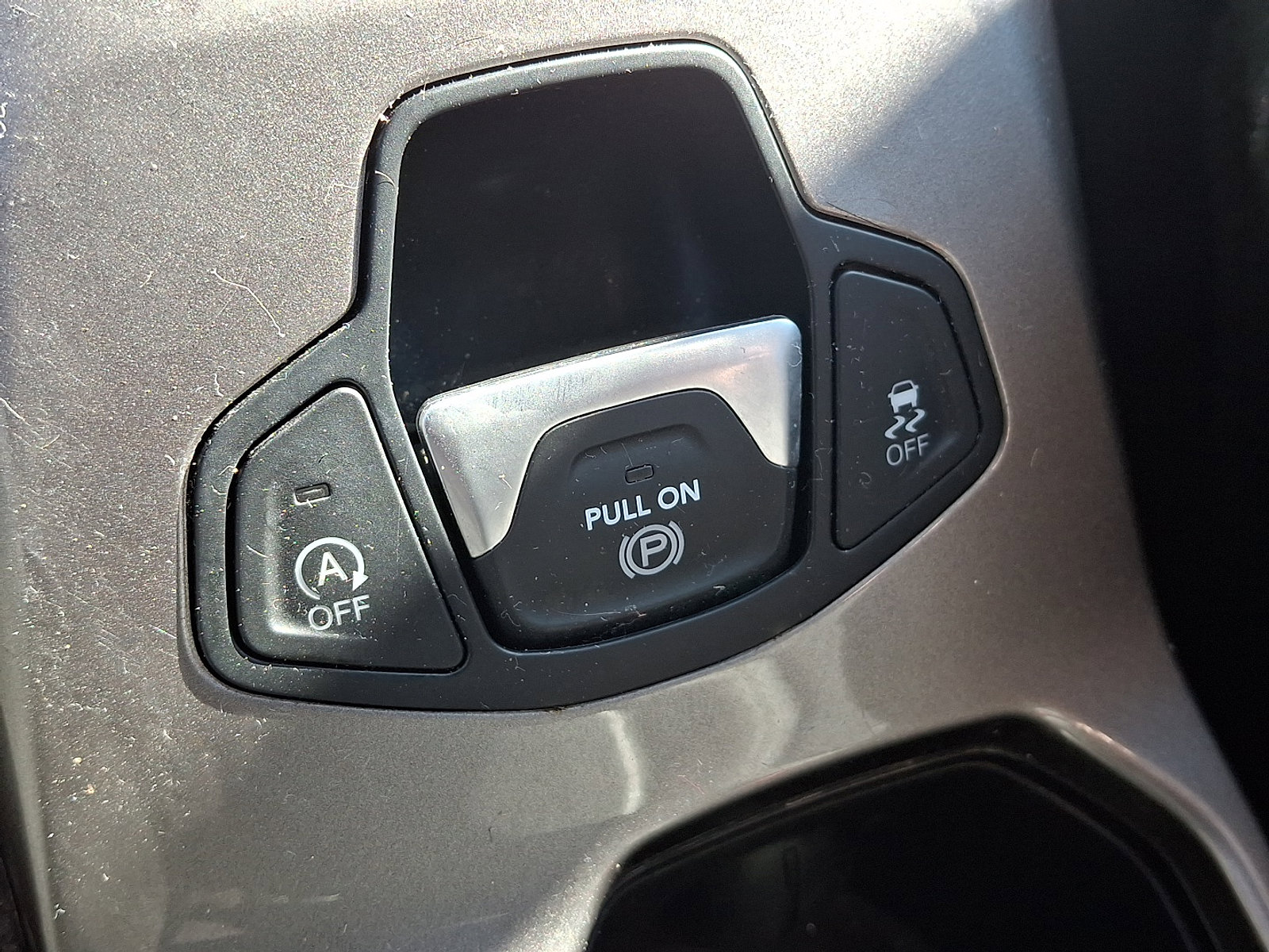 Used 2022 Jeep Renegade Limited w/ Sun, Sound & Wheels Group image 23