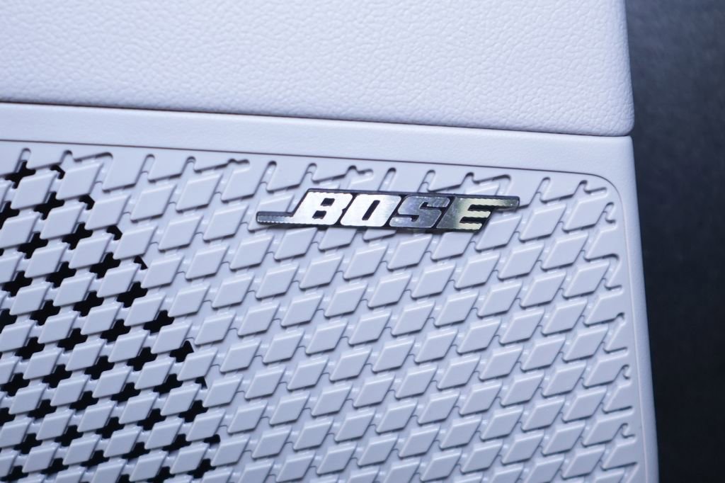 New 2026 Hyundai Elantra Limited image 16