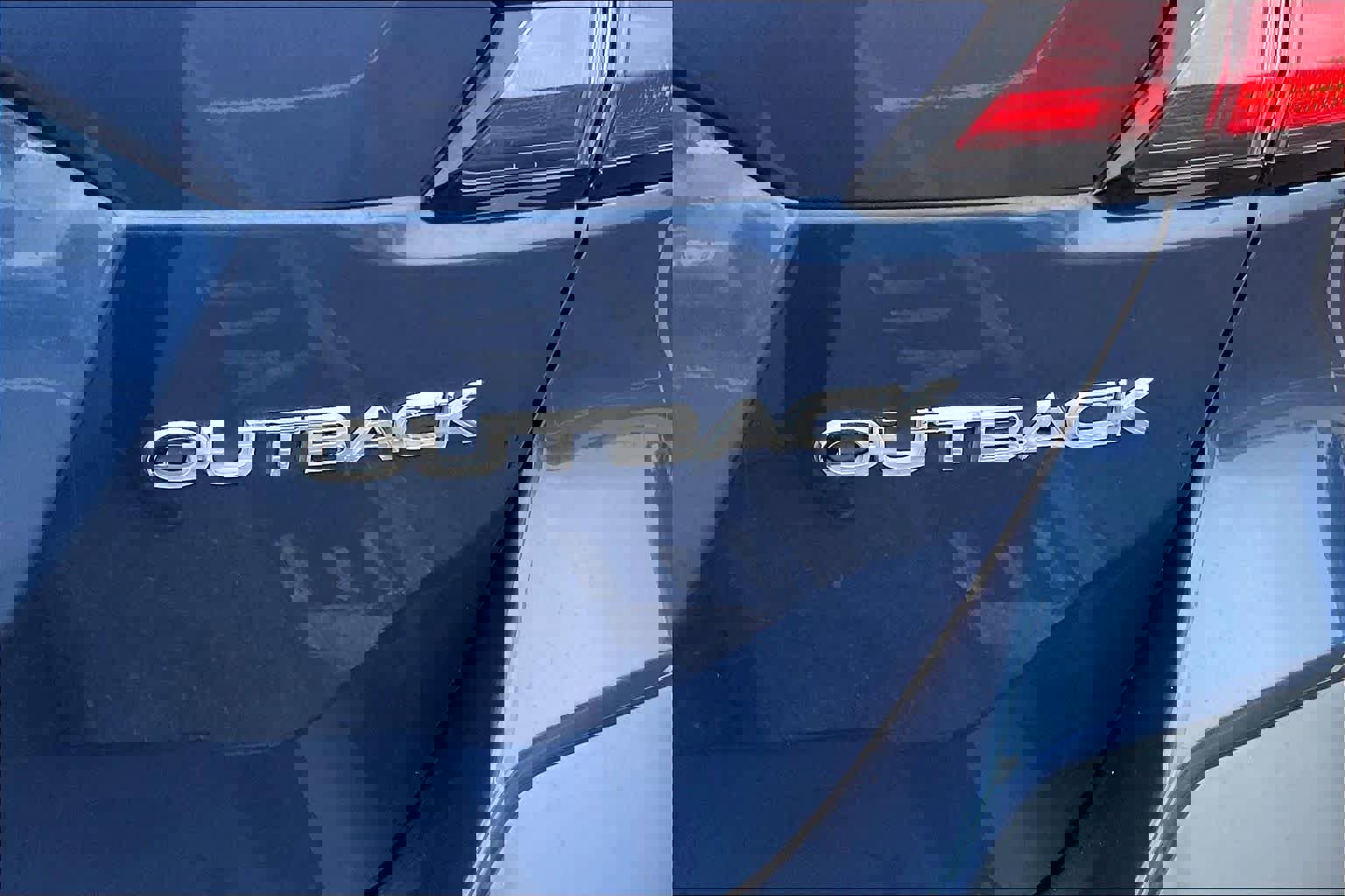 Used 2022 Subaru Outback Limited image 11