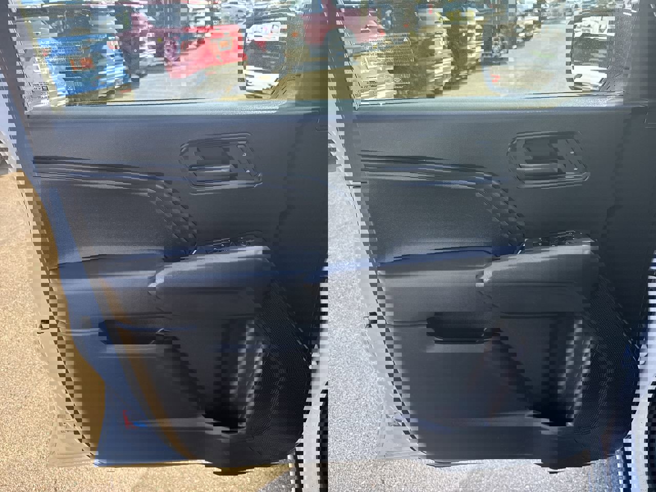 Used 2023 Chevrolet Colorado W/T image 19