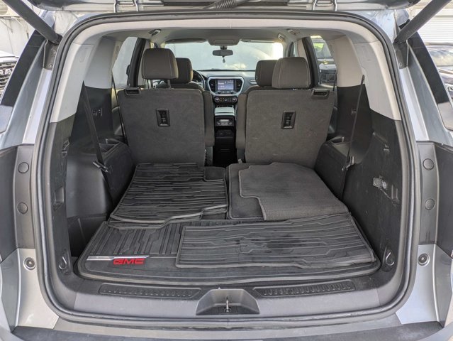 Used 2020 GMC Acadia SLE w/ Driver Convenience Package FWD image 12