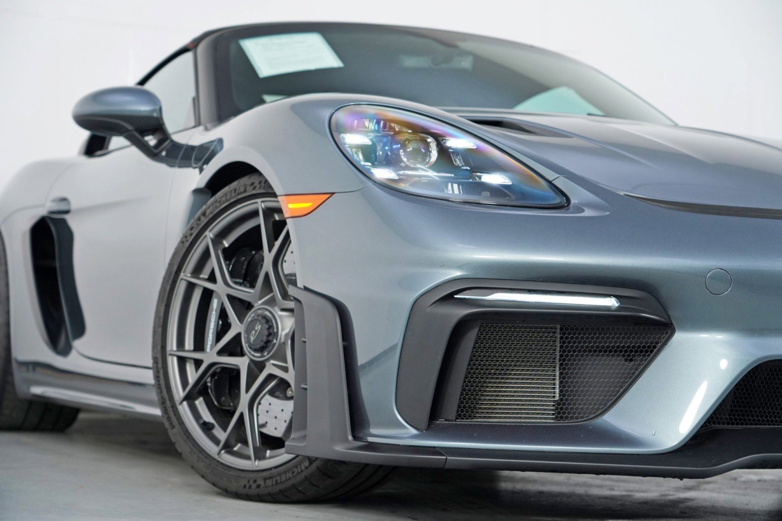 Used 2024 Porsche 718 Boxster Spyder RS w/ Light Design Package RWD image 55