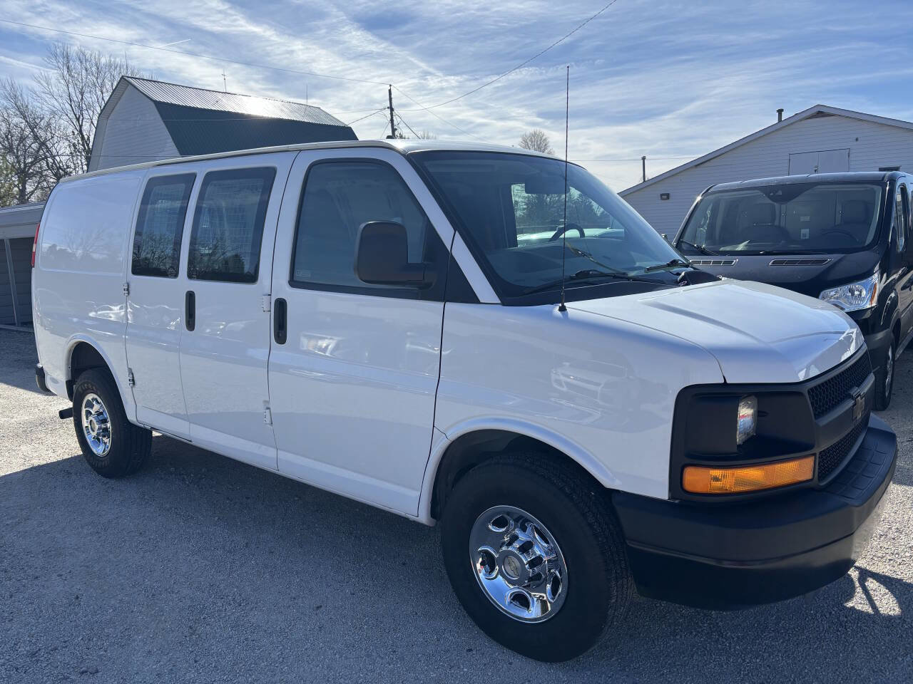 Used 2013 Chevrolet Express 2500 2500 3dr Cargo Van w/ 1WT image 4