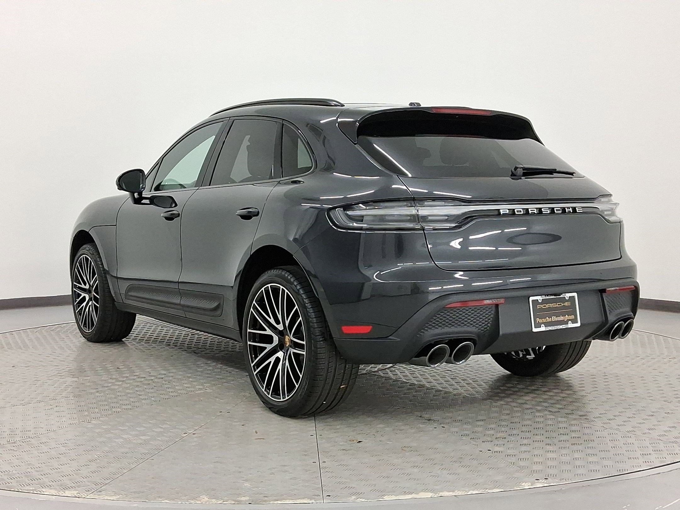 Used 2026 Porsche Macan image 3