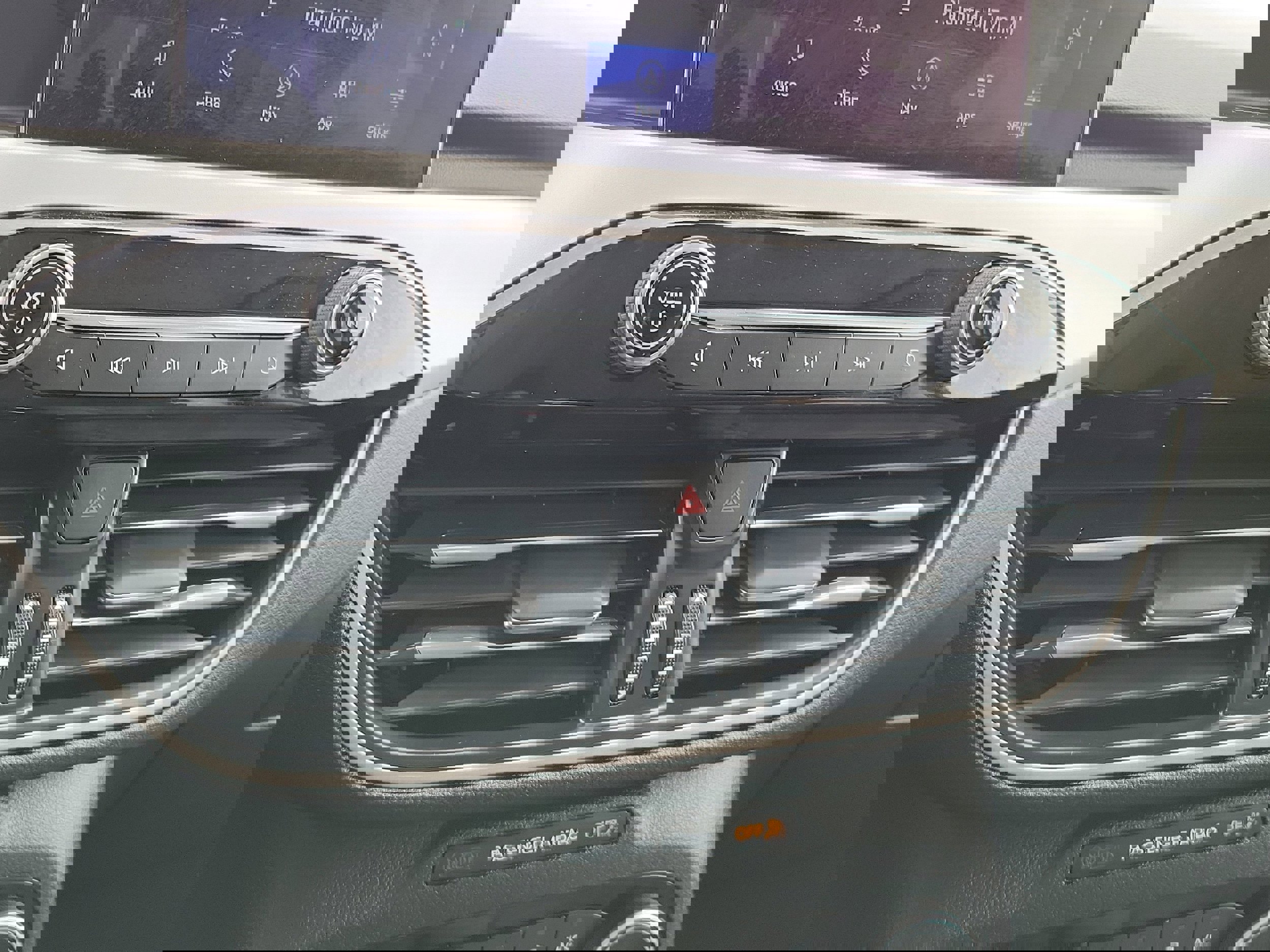 Certified 2022 Ford Escape SE w/ Convenience Package image 20