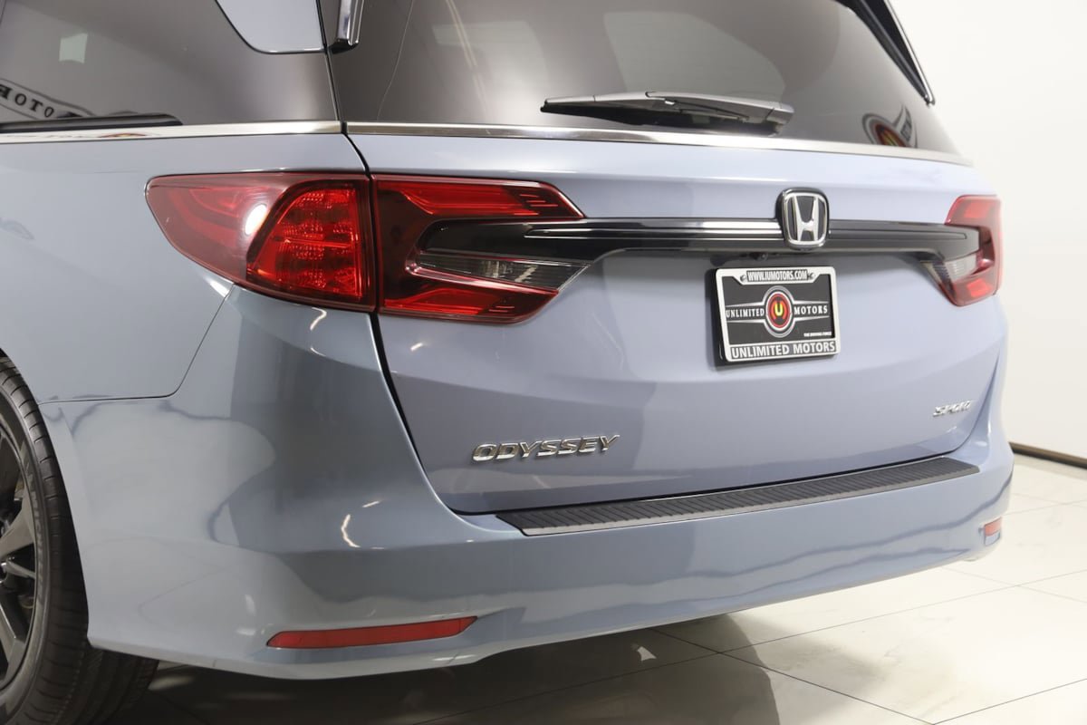 Used 2023 Honda Odyssey Sport image 23