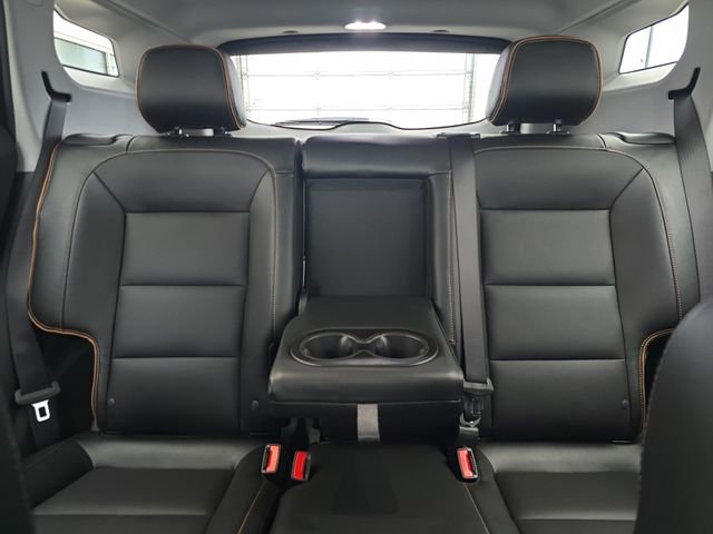 Used 2024 GMC Terrain AT4 w/ Infotainment Package II image 38