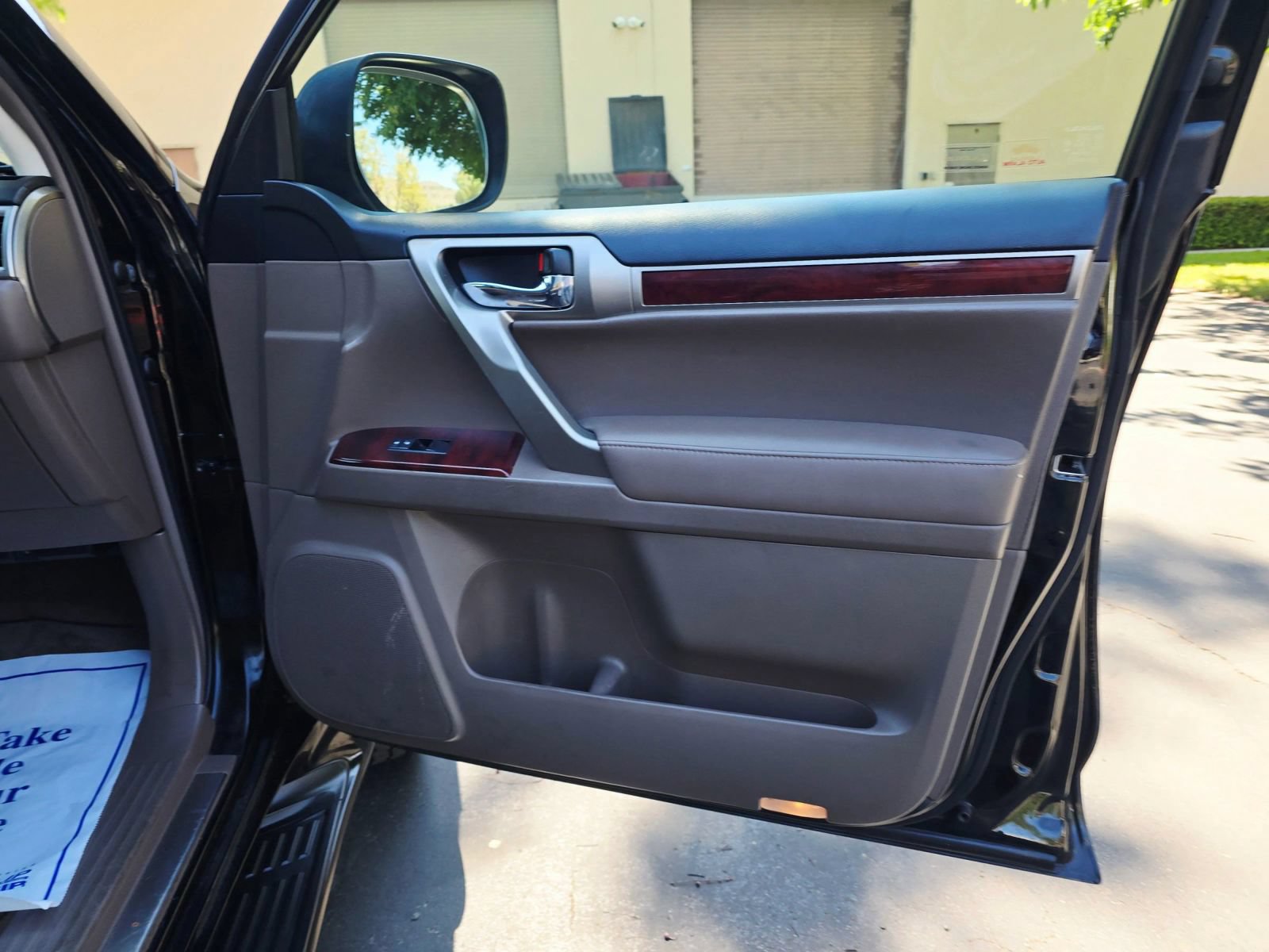 Used 2011 Lexus GX 460 Premium AWD/4WD image 27