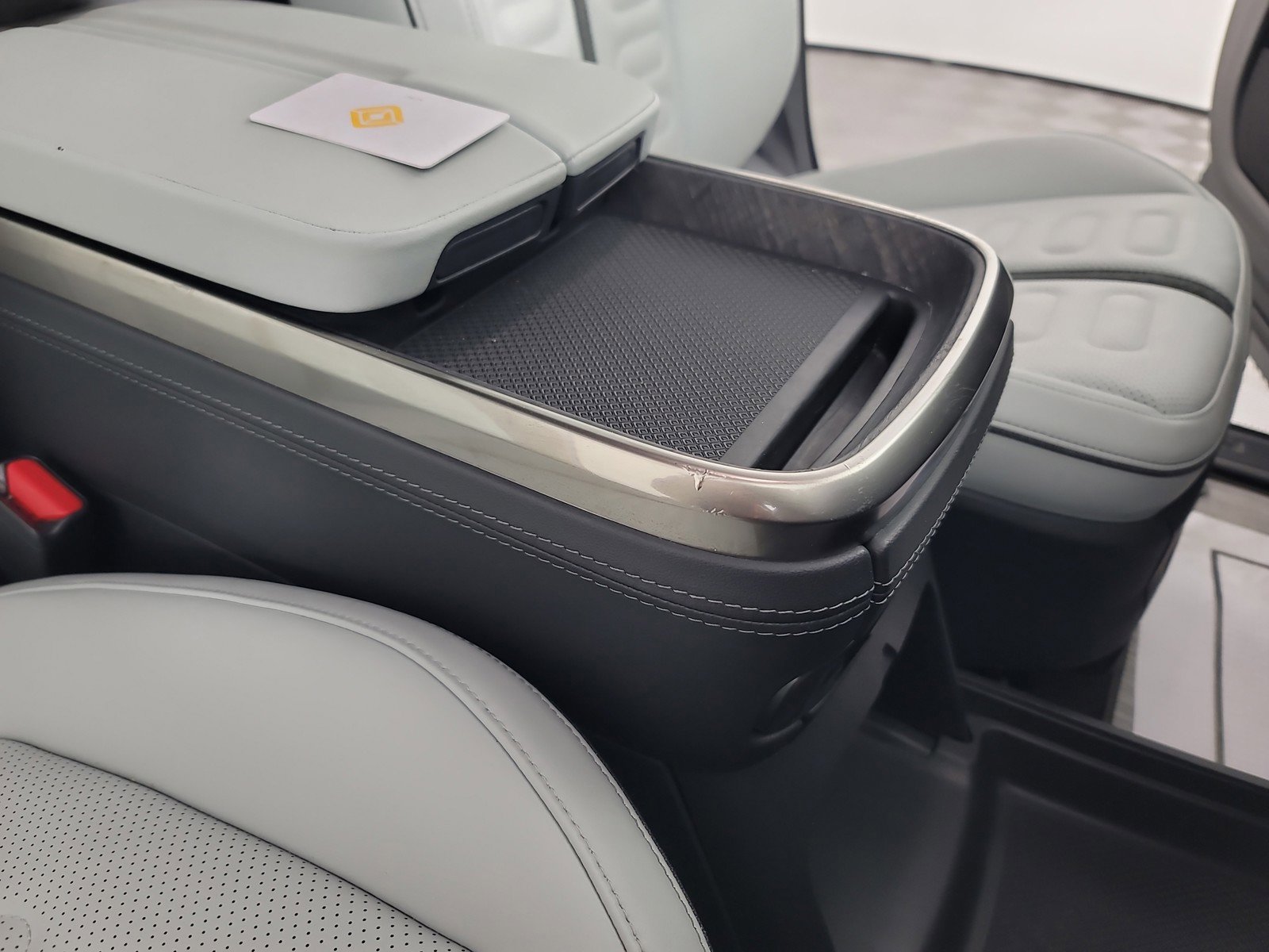 Used 2023 Rivian R1T Adventure image 34