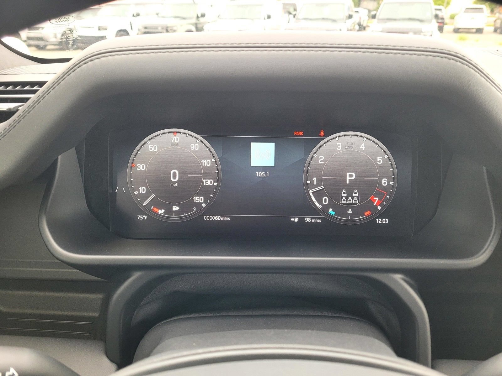 New 2026 Land Rover Defender 130 X-Dynamic SE AWD/4WD image 23