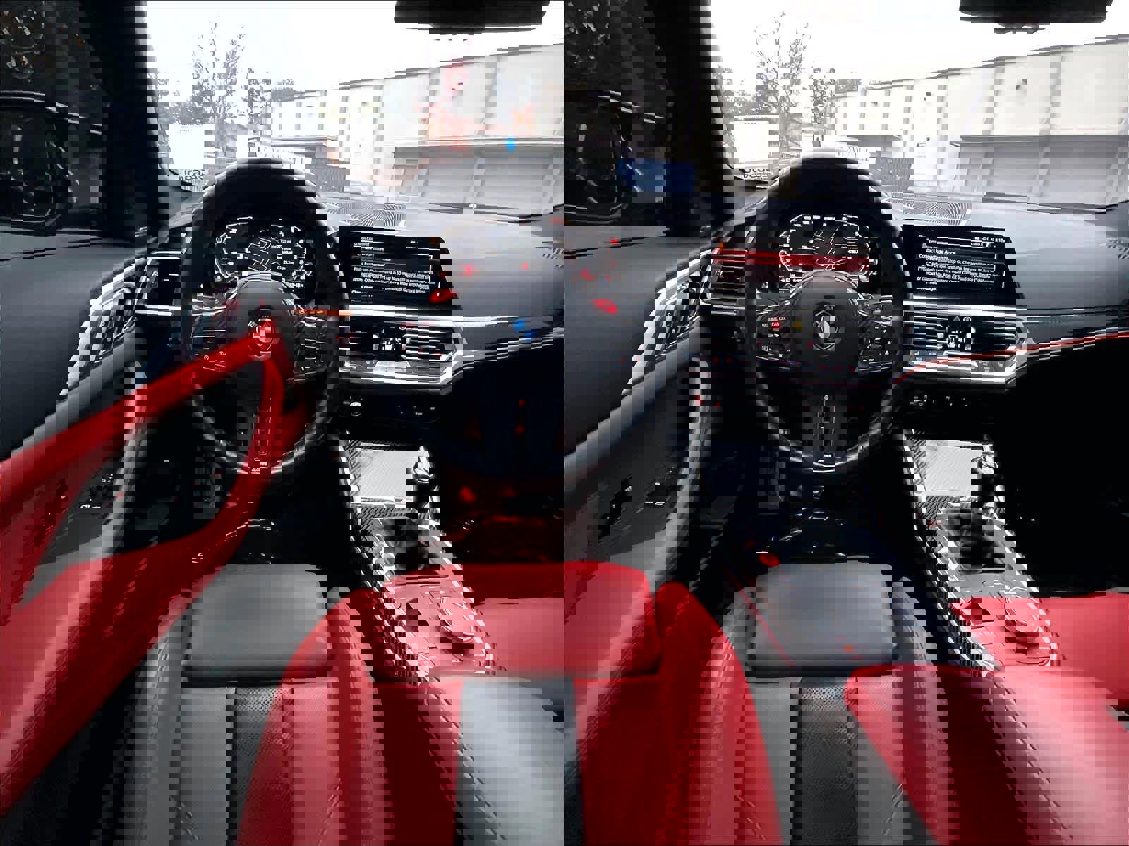 Used 2023 BMW M4 Coupe w/ M Driver's Package image 8