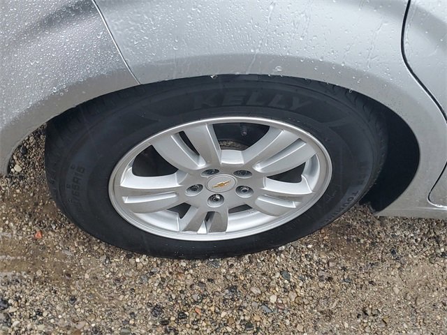 Used 2012 Chevrolet Sonic LT image 5