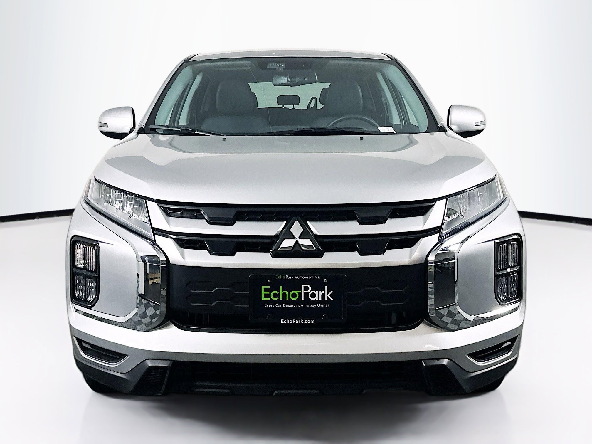 Used 2025 Mitsubishi Outlander Sport SE image 2