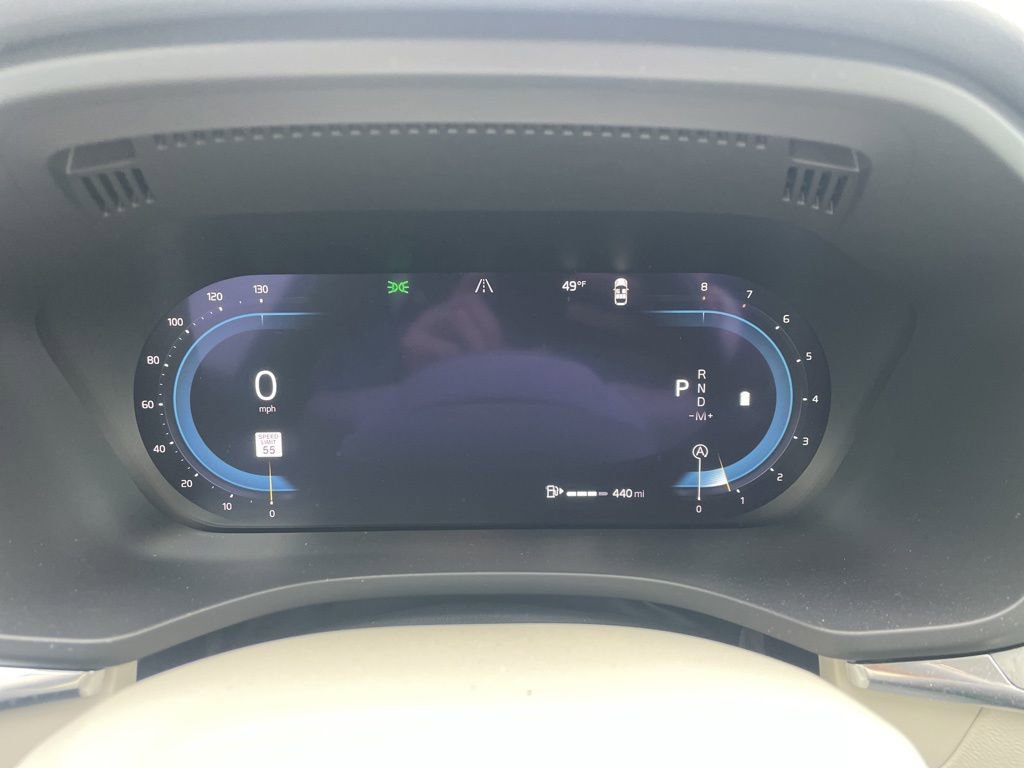 Certified 2023 Volvo XC60 B5 Plus w/ Climate Package image 26