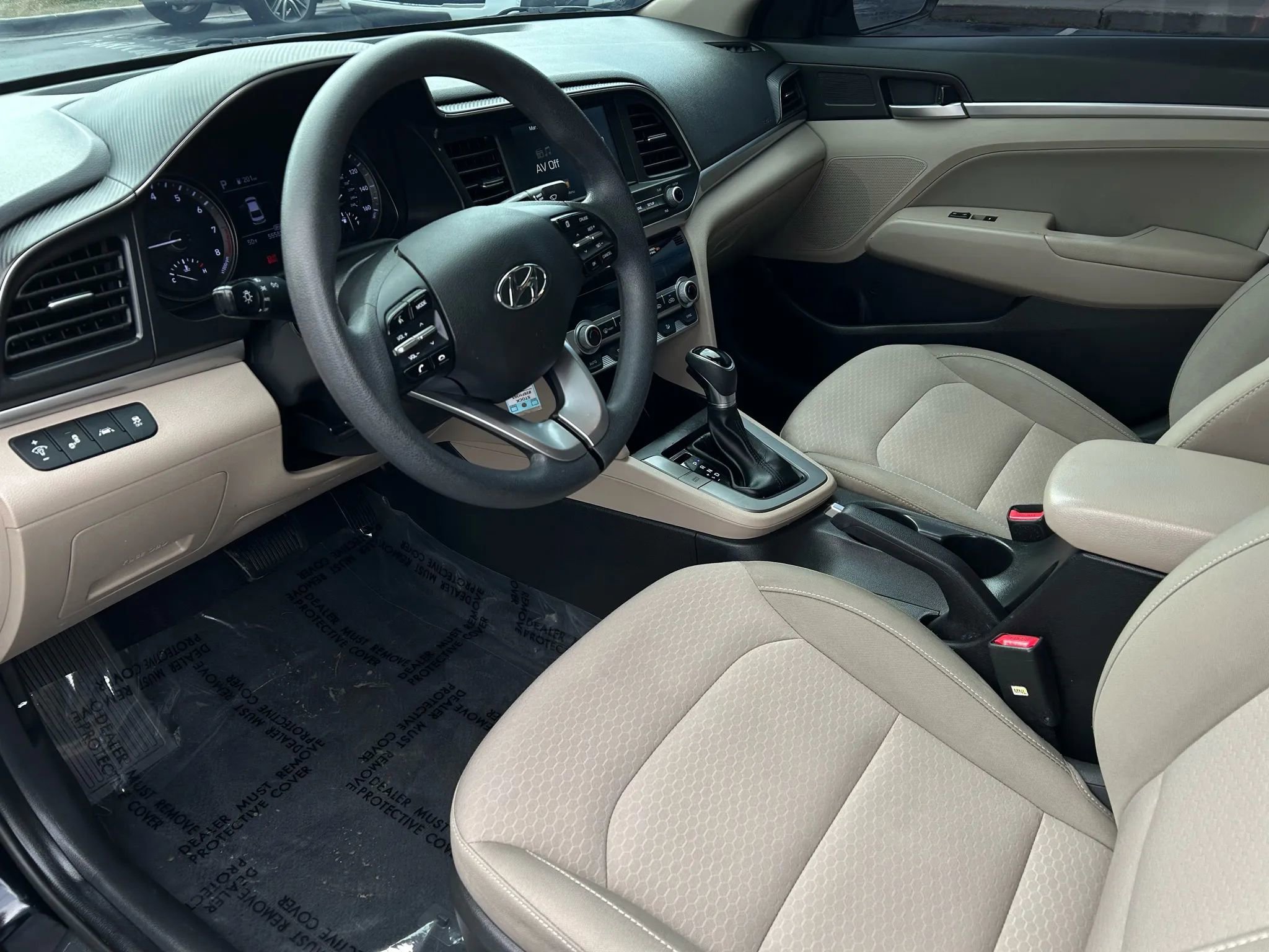 Used 2020 Hyundai Elantra SEL image 9