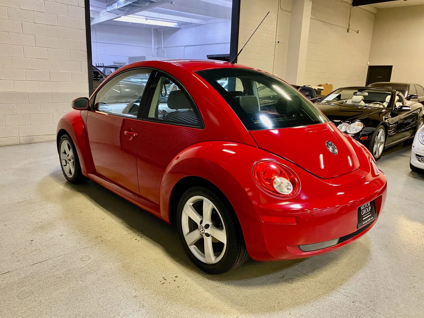 Used 2007 Volkswagen Beetle Coupe w/ Package 1 image 10
