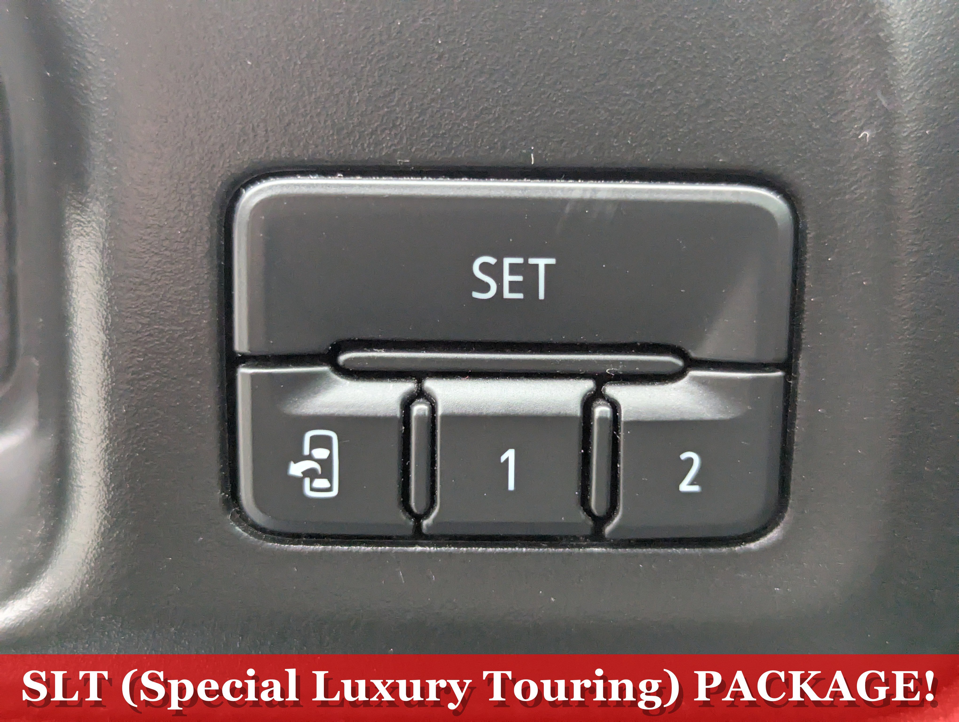 Used 2021 GMC Sierra 1500 SLT w/ X31 Off-Road Package image 29