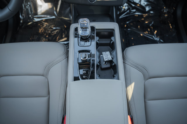 New 2027 Volvo XC90 B5 Plus AWD/4WD image 31